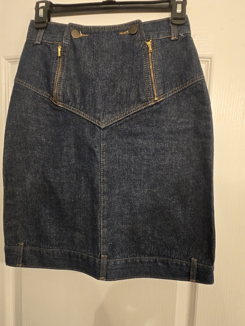 Vintage 80s 90s Hardgear High Waisted Denim Pencil Skirt V-Yoke Mini" Size 9/10